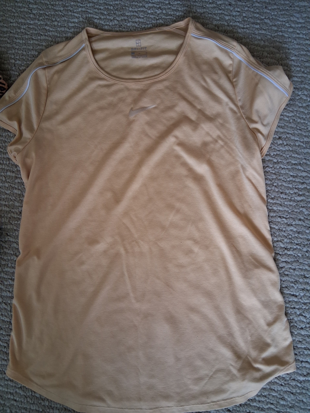 Nike Dri Fit Women’s Yellow Short Sleeve Athletic Tee M